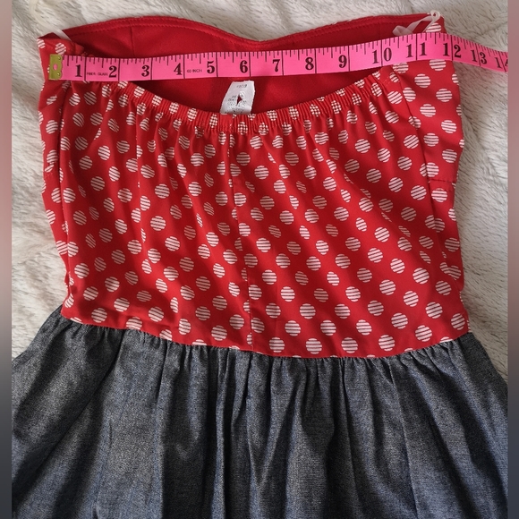 Cute little dress - Picture 8 of 10